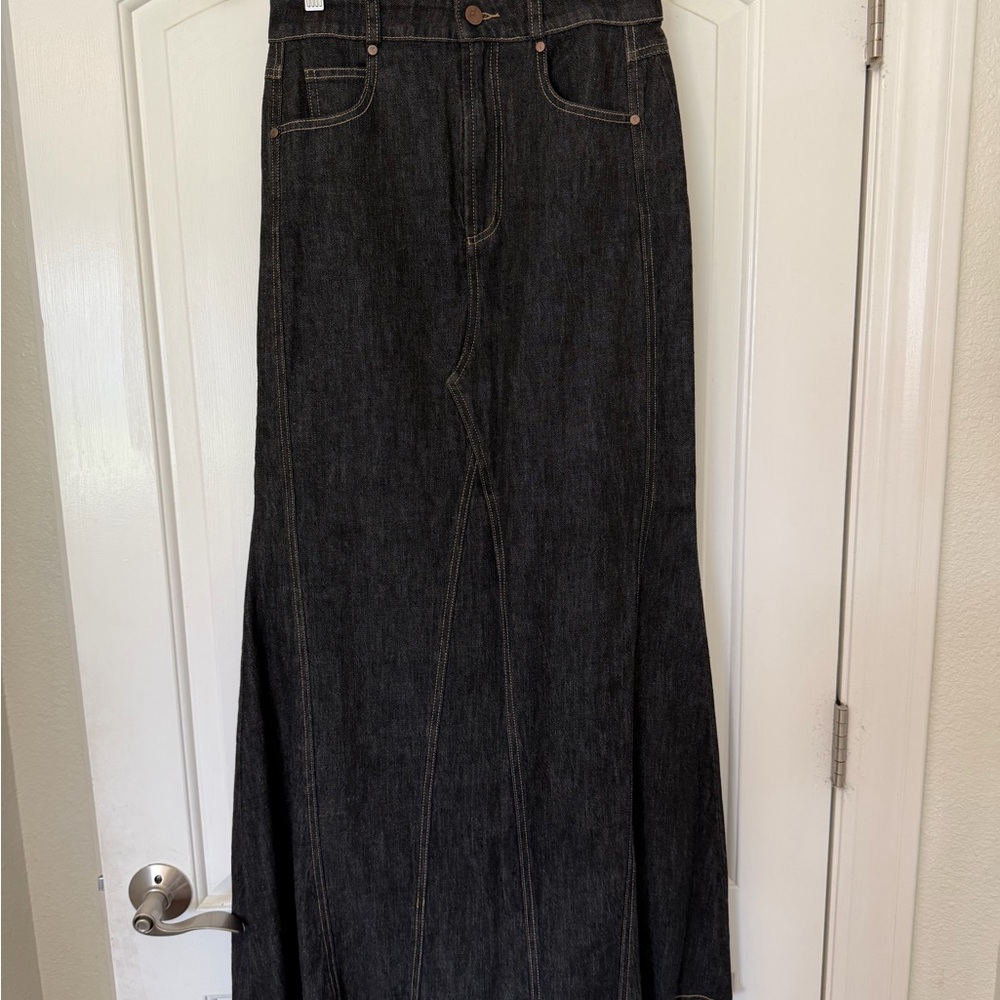 Pilcro Women's Long Denim Skirt with Trumpet back